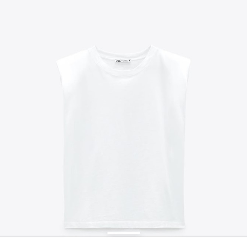 ZARA shoulder padded T-shirts sizeM